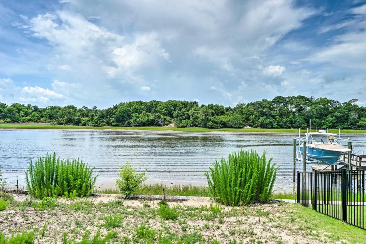 Modern Oak Island Escape 1 Mile To Long Beach! Extérieur photo
