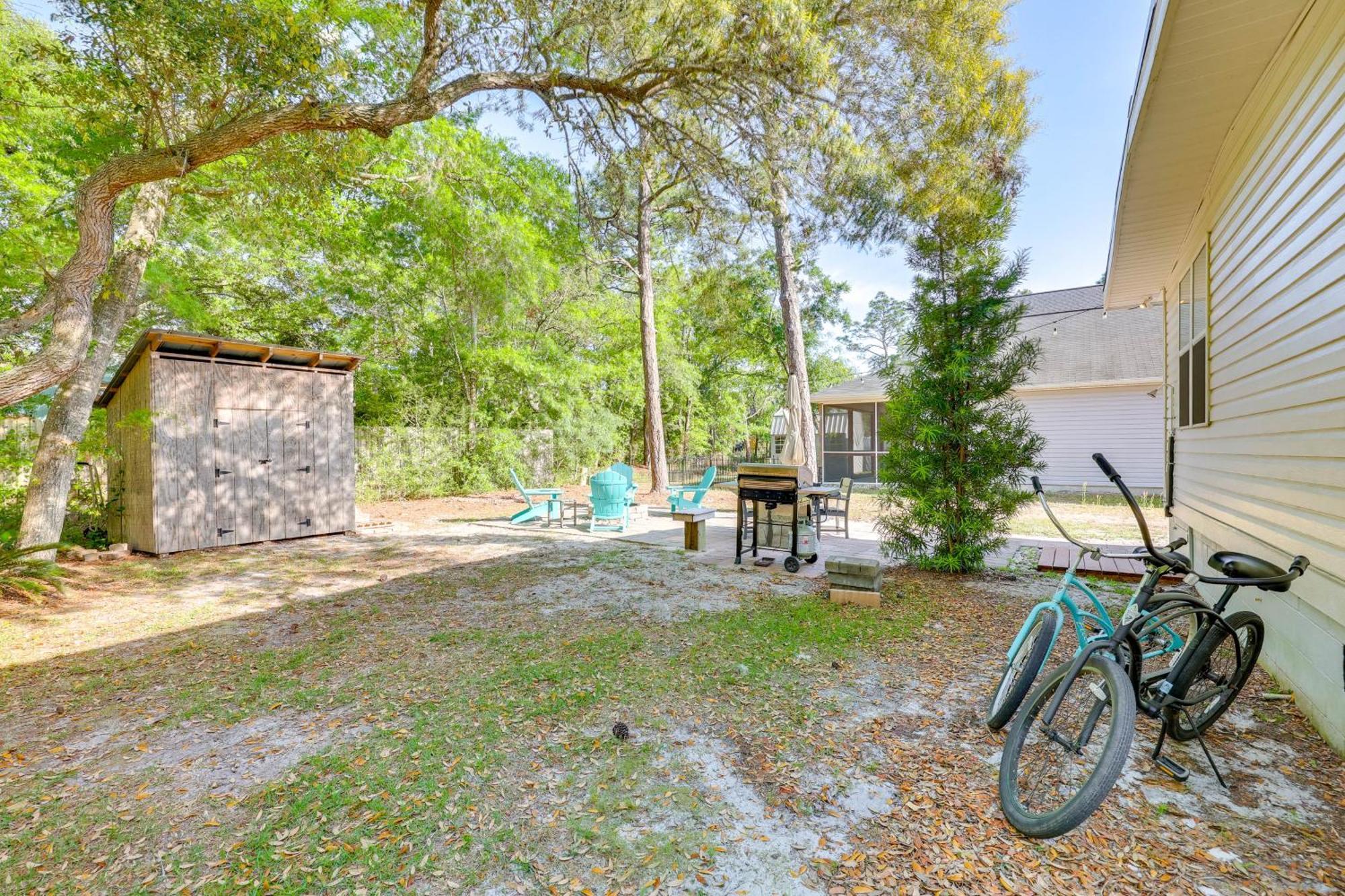 Modern Oak Island Escape 1 Mile To Long Beach! Extérieur photo
